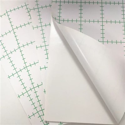 Selvklæbende papirskumplade